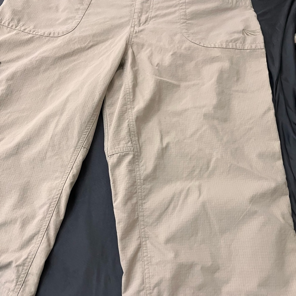 Beige capris by Marika